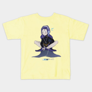 Raven listening to music Kids T-Shirt
